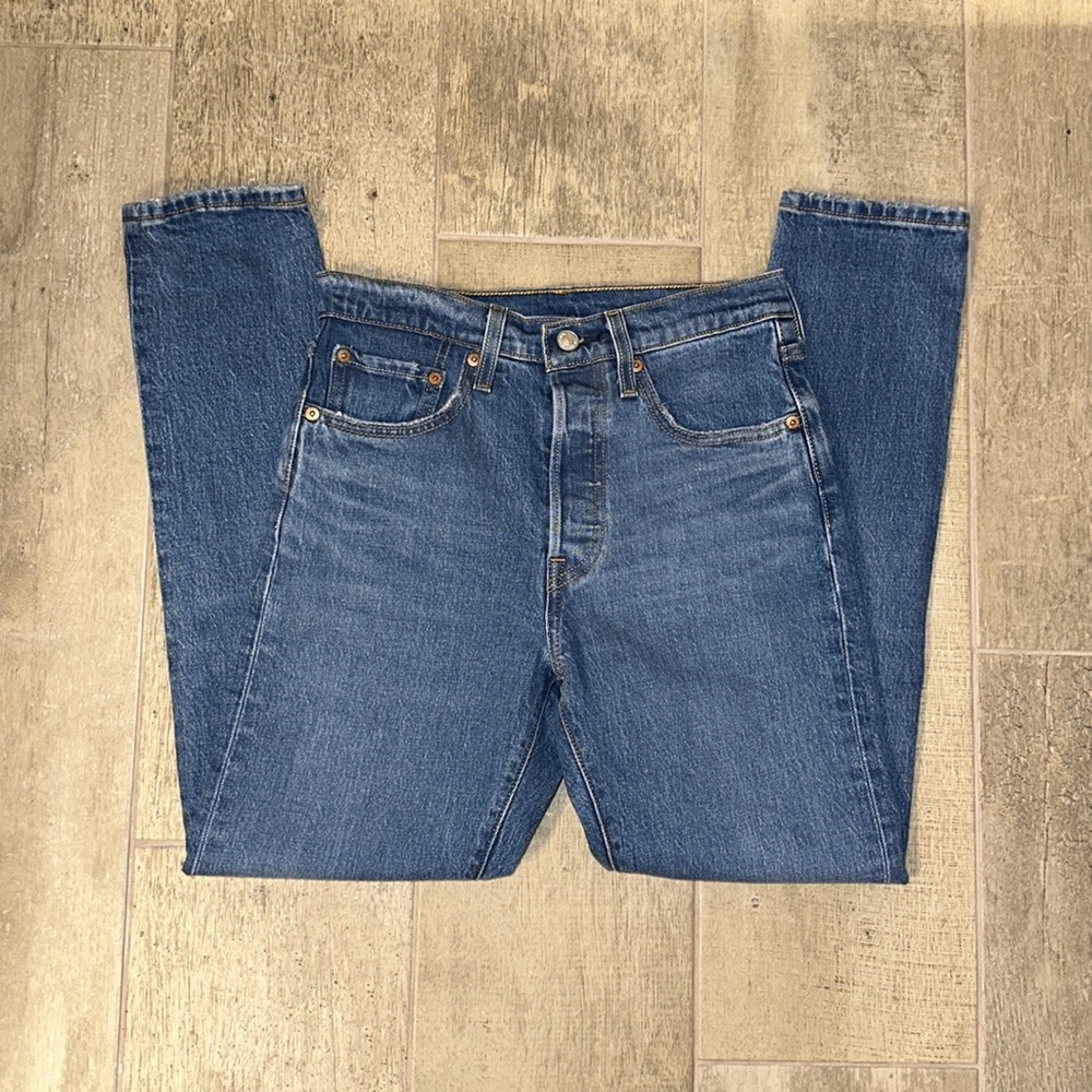 ✨LEVI’S 501 SKINNY 26x28✨ NEW WITHOUT TAGS